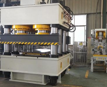 EP Contract of 300,000 tons Hydraulic Press and components in Pakistan.